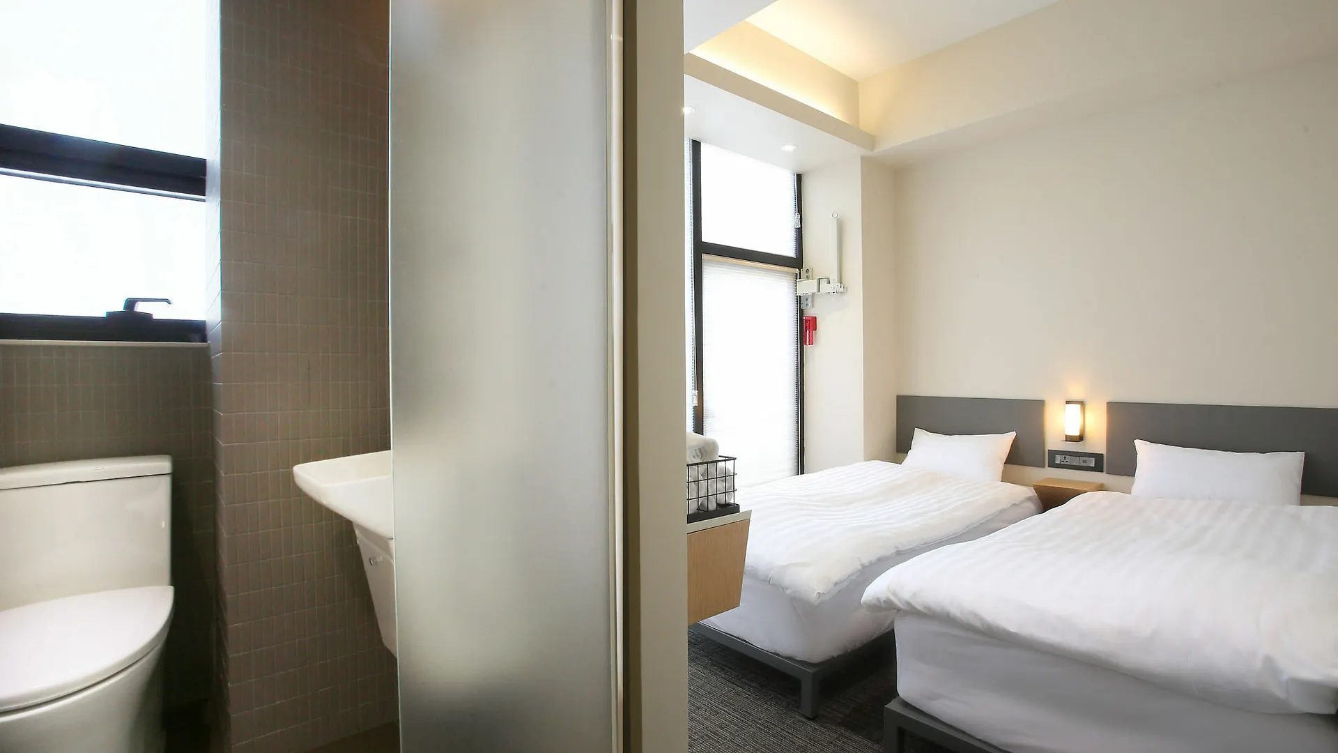 ***  Uh Hotel Seoul South Korea